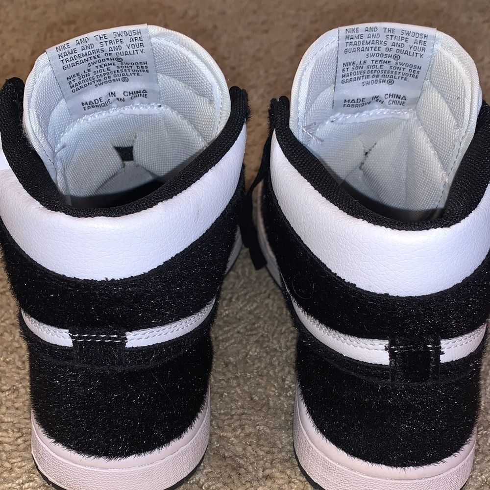 Women Nike Air Jordan 1 Retro High OG Black White Pony Hair CD0461 007 Sneakers - Picture 5 of 10